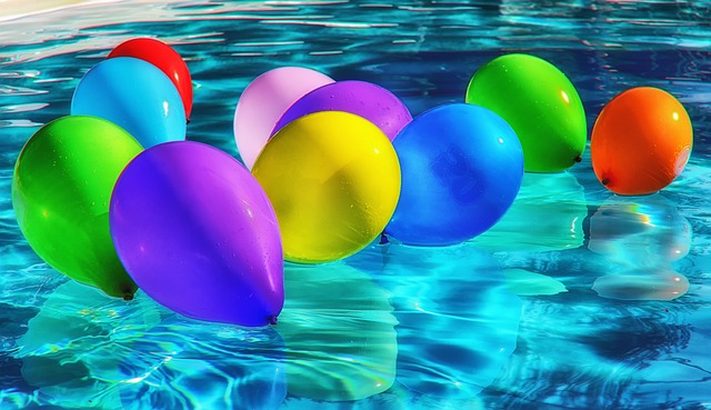 Navigating the Different Interpretations of Dreams Involving Swimming Pools