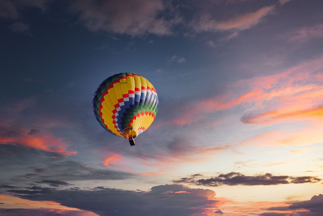 Take Flight in Your Dreams: Decoding Flying Dreams 8 Interpreting Common Dream Symbols in Flying Dreams