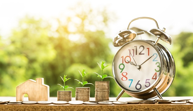 Unlocking the Secrets: Interpreting Dreams of Finding Money