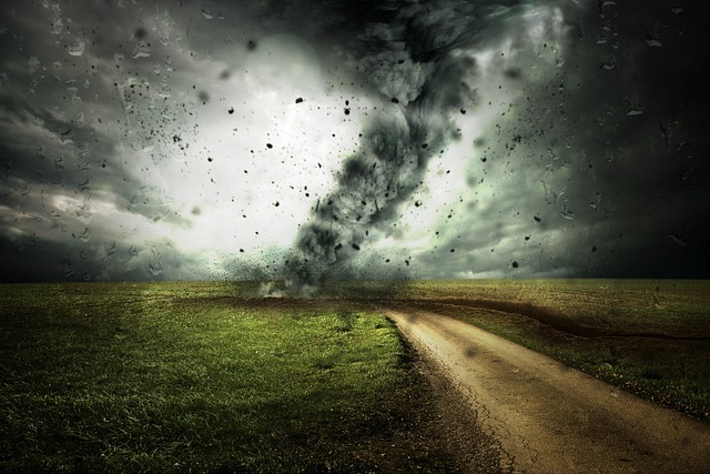 Navigating the Storm: Practical Tips ​for Interpreting and Resolving Tornado‍ Dreams
