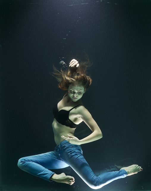 Understanding the⁢ Emotional Significance of Drowning in Dreams
