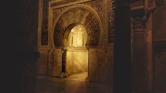 Exploring the Craftsmanship: Unraveling the Unique Taste of Field of Dreams Bourbon