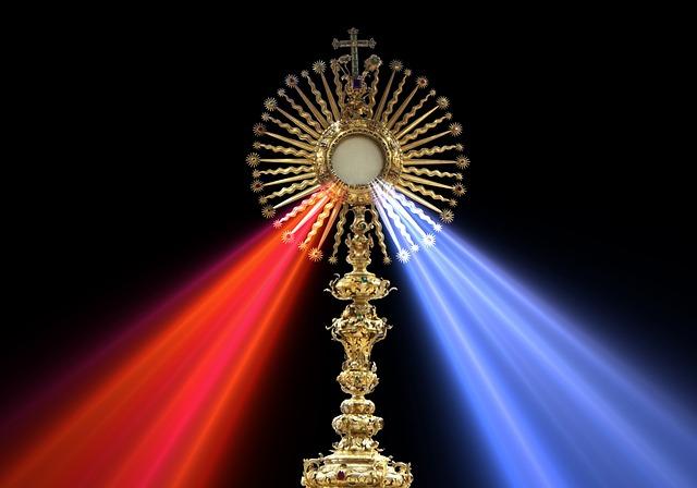 Connecting with the Divine:⁢ Understanding the Transcendental Experience Portrayed